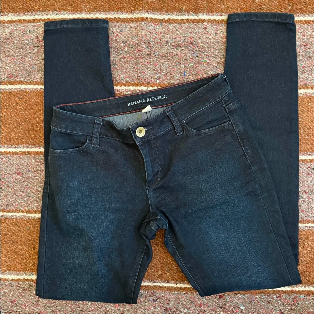 Banana Republic EUC Jean leggings dark wash size 27